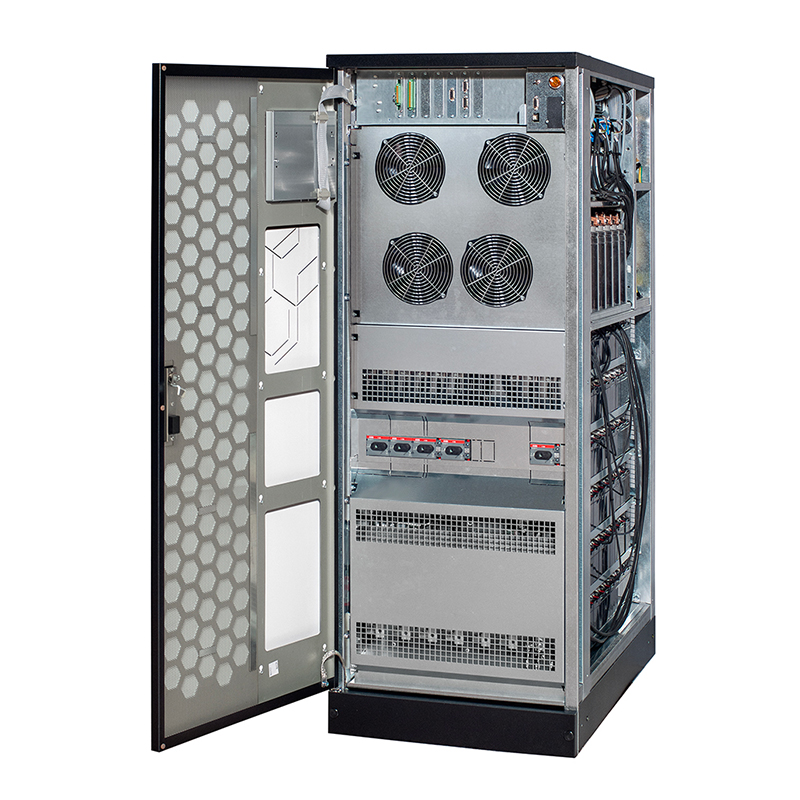 INTERNAL FRONT ACCESS
All parts are accessible from the front, to speed up installation and maintenance.